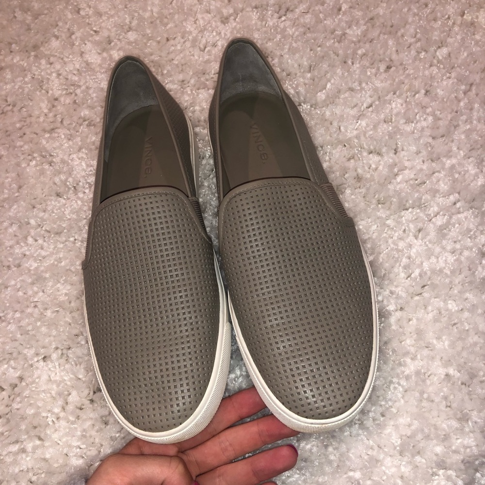 Vince slip on sneakers
